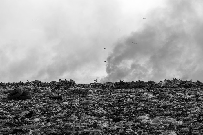 Most landfills dump garbage with no proper segregation or planning. 