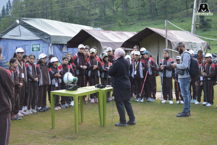 Aaliya Mir conducted workshops on technology and equipment used in the field of wildlife. [Photo (c) Wildlife SOS]