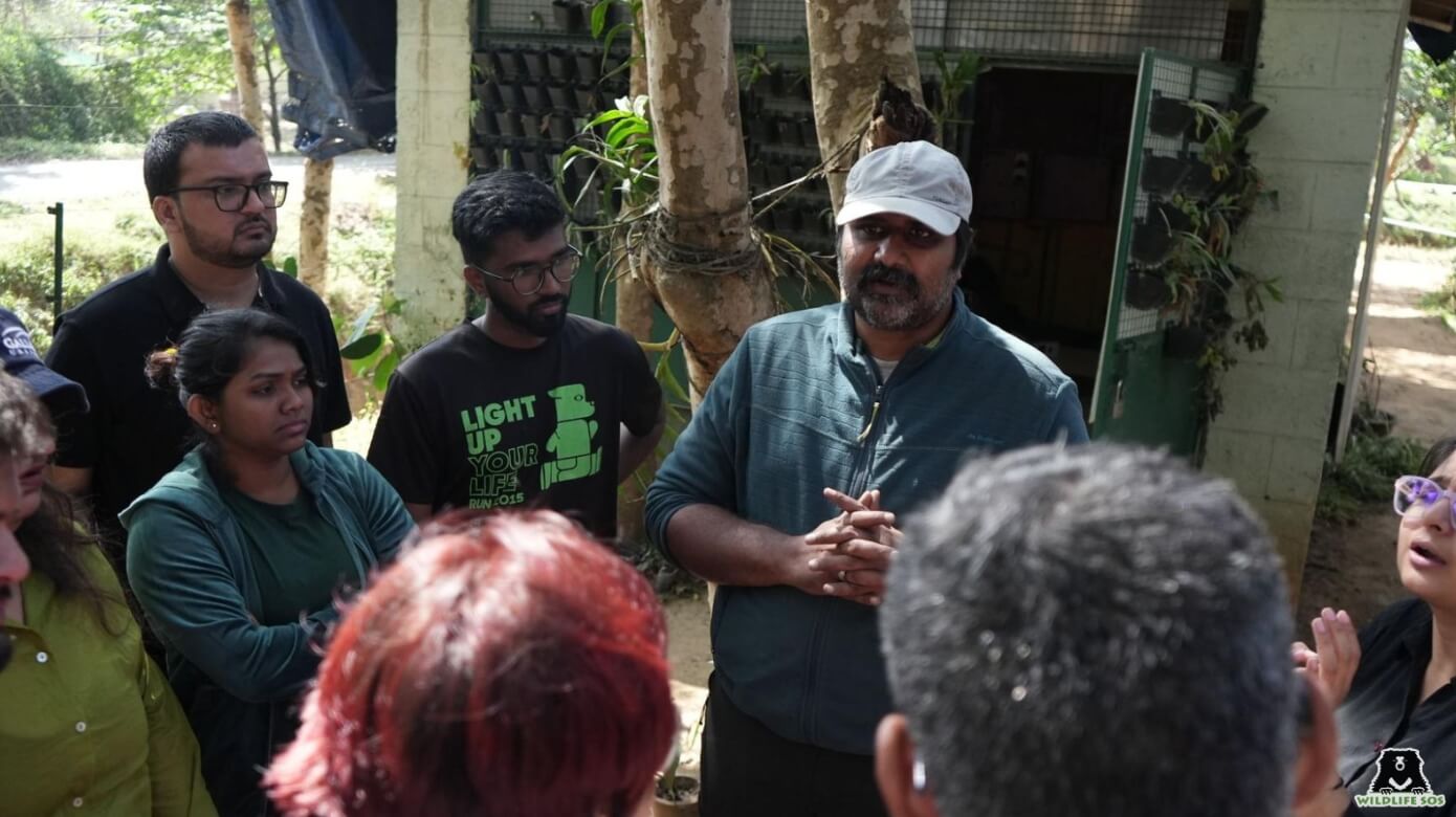 Vinod Kantamneni addressing the queries of the Enable India team